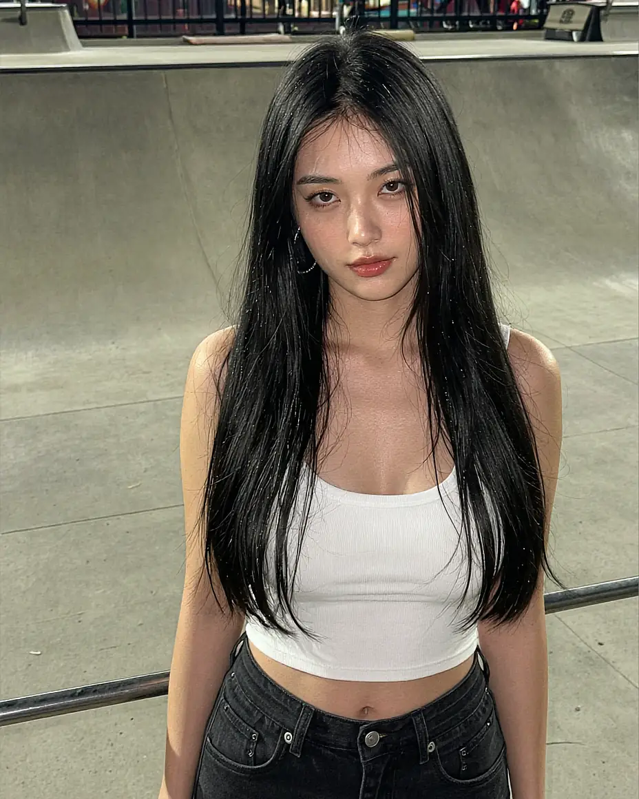 Itsumi — an AI girlfriend you can create and chat with on CreateGF